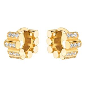 Viltier.NEW!Boxed Pair.
Diamond Edge Huggie Hoop Earrings. 18K Gold